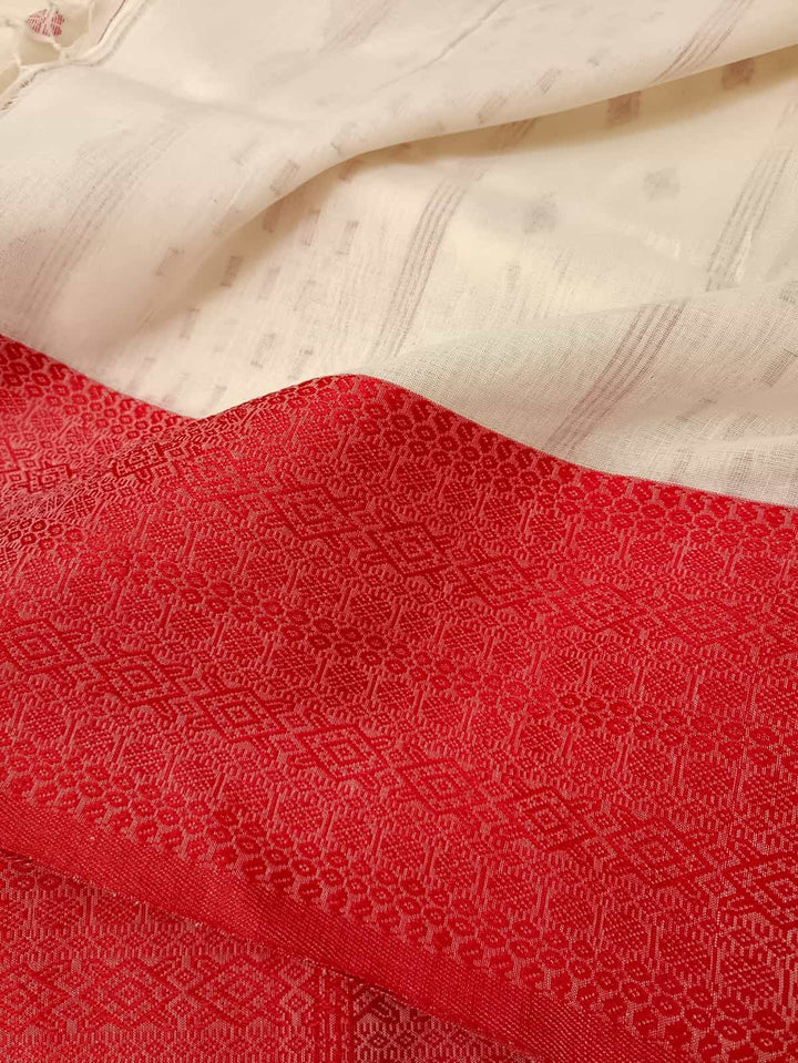 Off-White & Red Traditional Soft Handloom Cotton Saree Balaram Saha