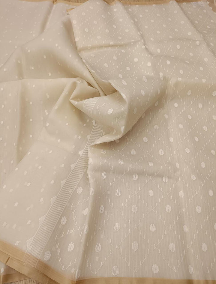 White on White handloom Muslin Silk handwoven Dhakai Jamdani saree Balaram Saha