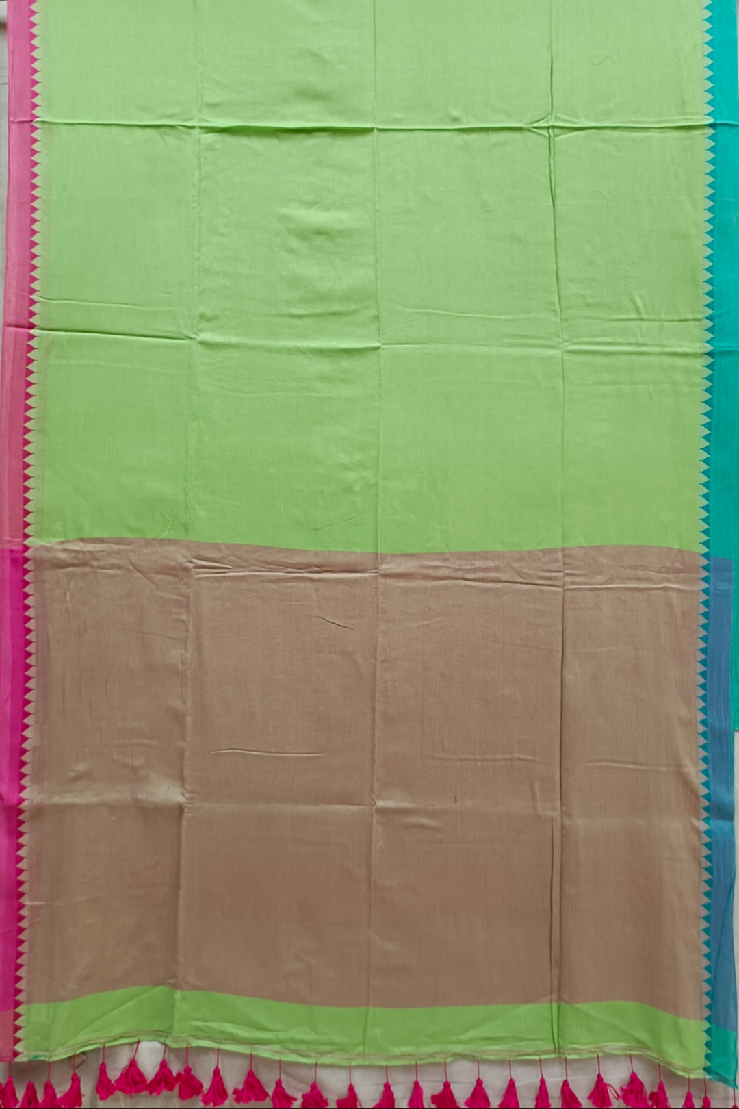 Green Soft Handloom Cotton Saree With Contrast Border Balaram Saha