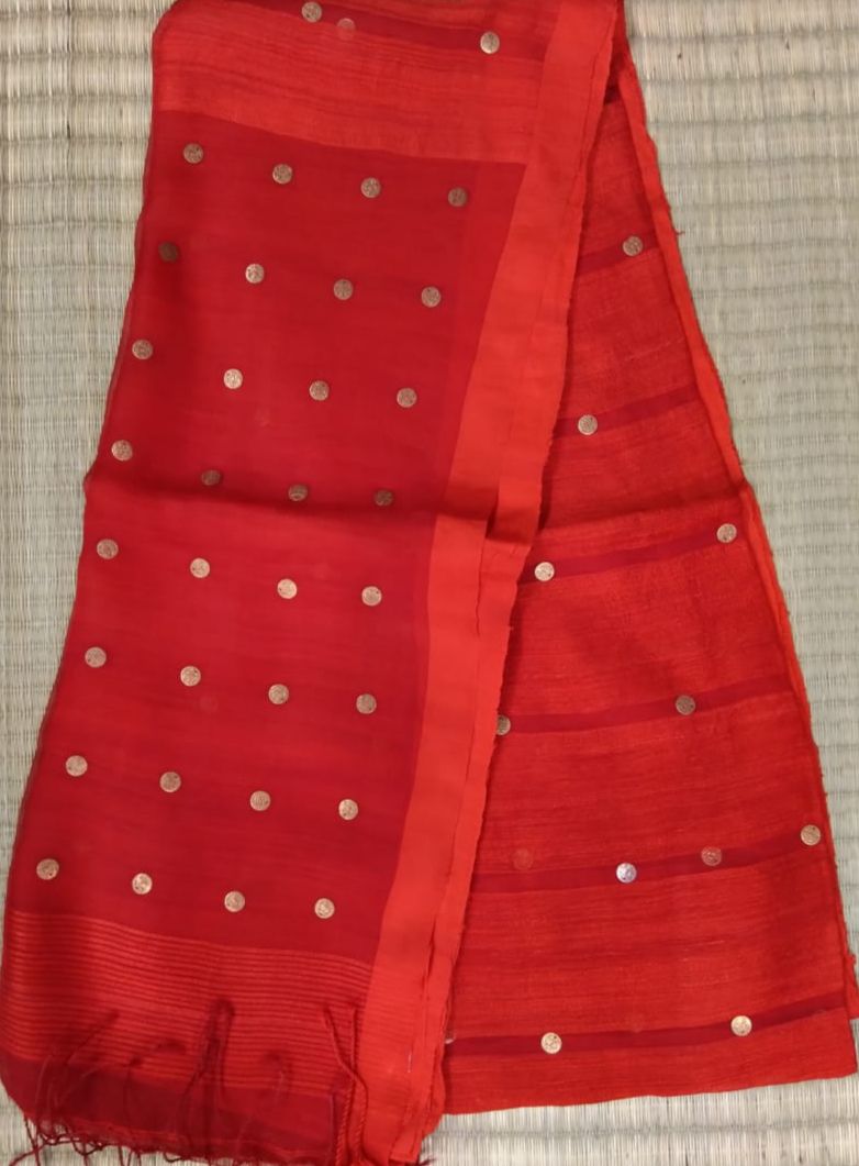 Balaram Saha Matka Silk Saree – Red Beauty with Handwoven Sequins (matka, matka sale, matka silk, matka silk sarees, matka silk saree, pure matka silk sarees, bengali silk saree )
https://www.youtube.com/