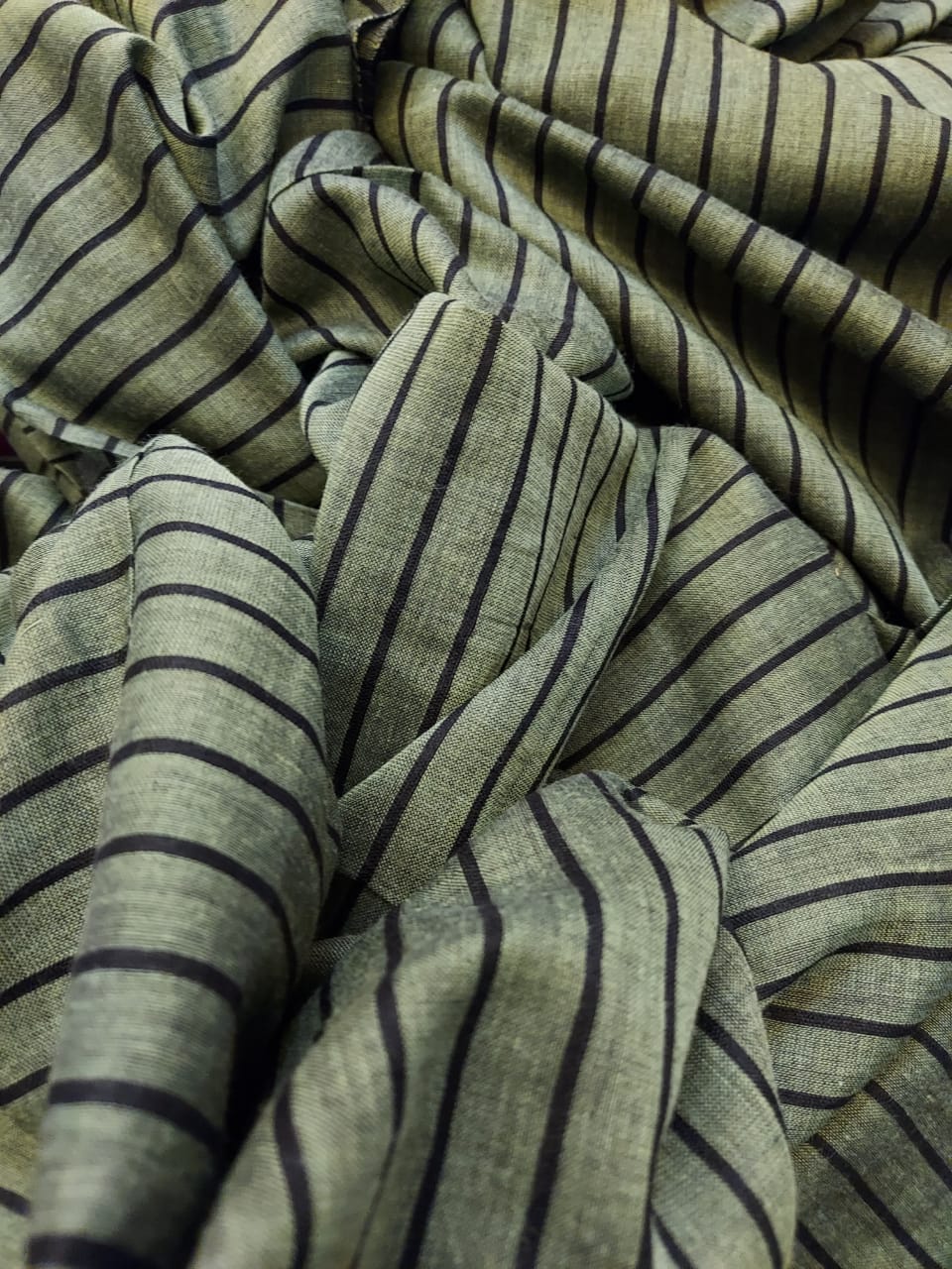 Mul Cotton Saree by Balaram Saha – Moss Green & Black Handloom Soft Drape
