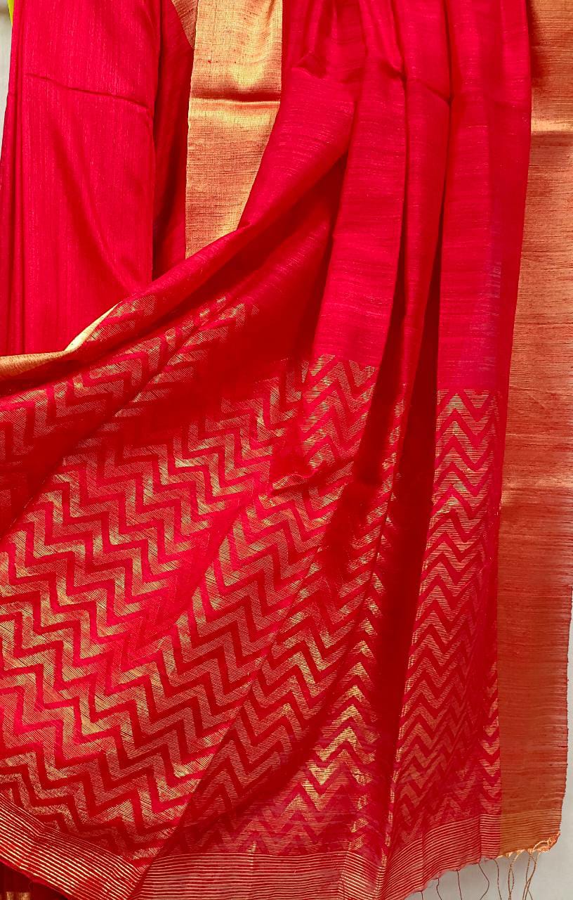 Balaram Saha Matka Silk Saree - Red and Gold Luxury Handwoven Drape