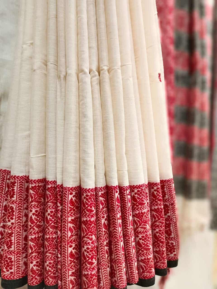 Handloom Cotton Saree by Balaram Saha – Off-White Grace Blend