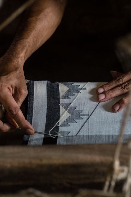 100 Threads, One Legacy: How Balaram Saha Keeps Dhakai Jamdani Alive in Modern India