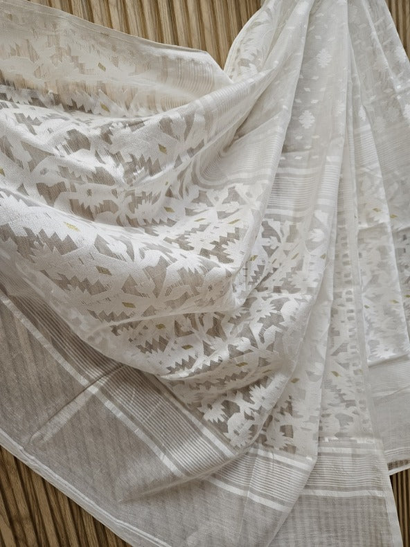 White & White Traditional Jacquard Weave Dhakai Dupatta - Balaram Saha