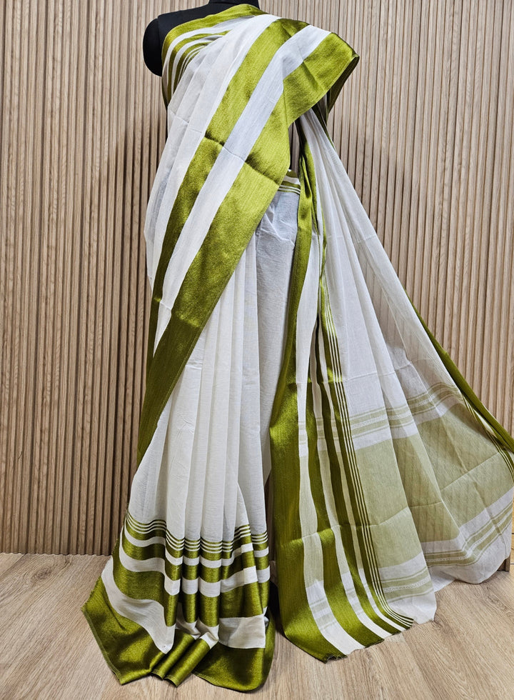 Balaram Saha's Off-White  Handloom Traditional Dhaonekali Cotton Saree: Timeless Elegance Balaram Saha
