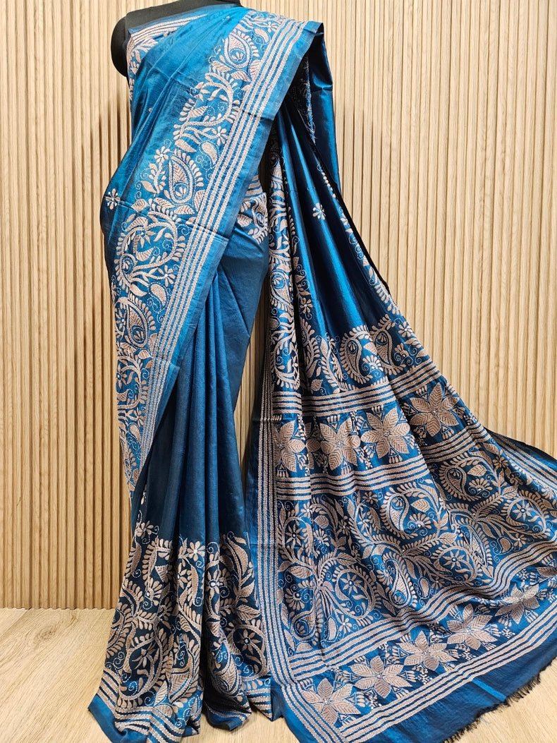 Balaram Saha’s Elegant Royal Blue Kantha Silk Saree – Handstitched Perfection Balaram Saha