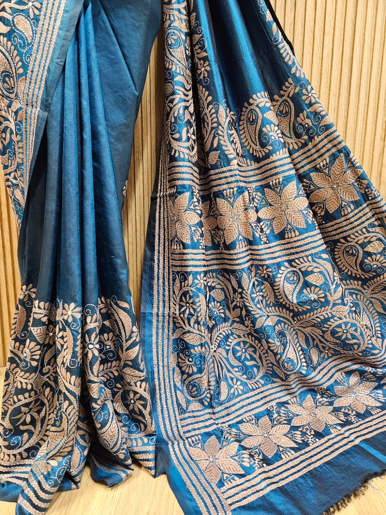 Balaram Saha’s Elegant Royal Blue Kantha Silk Saree – Handstitched Perfection Balaram Saha