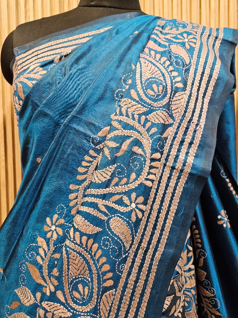 Balaram Saha’s Elegant Royal Blue Kantha Silk Saree – Handstitched Perfection Balaram Saha