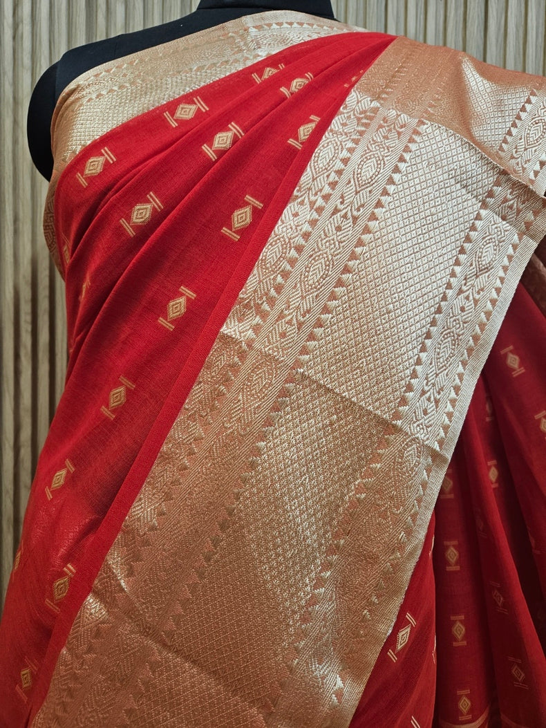 Handloom Red & Beige Soft Cotton Saree With Thread Work Balaram Saha