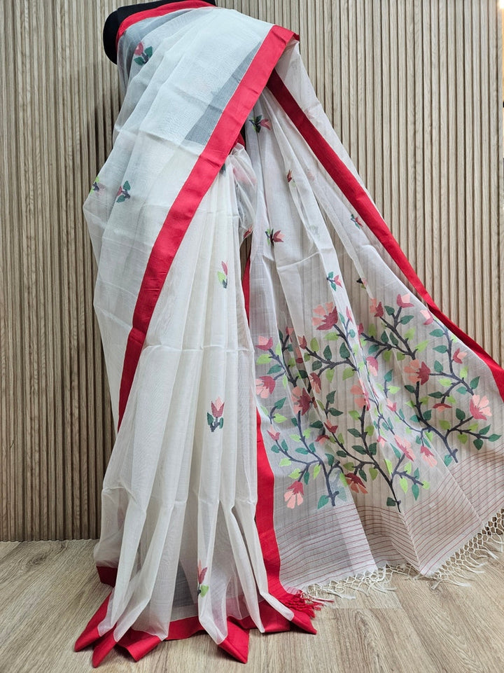 Off-White & Red Handwoven Pure Muslin Silk Jamdani Saree Balaram Saha