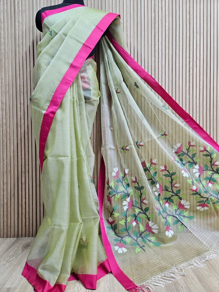 Green & Magenta Handwoven Pure Muslin Silk Jamdfani Saree Balaram Saha