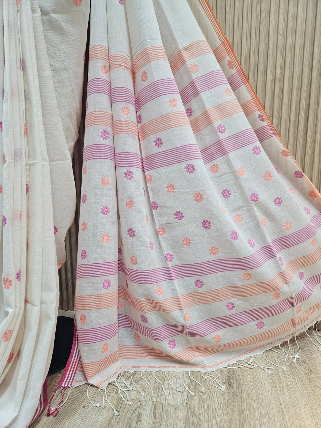 Balaram Saha Handwoven Wonder:  White Handloom Handspun Cotton Jamdani Saree Balaram Saha