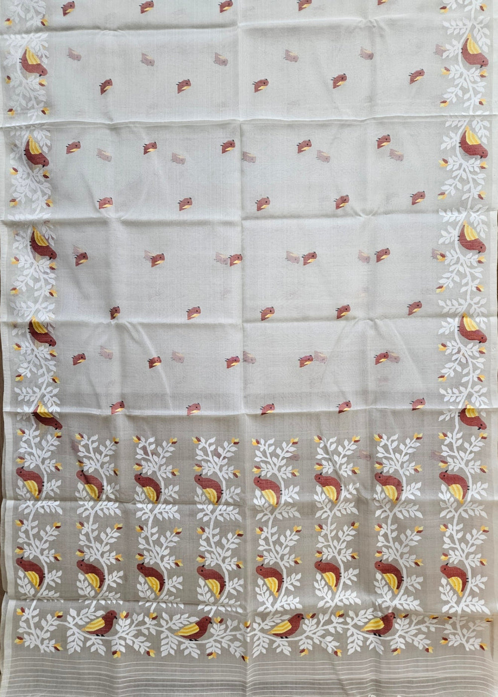 Handwoven Muslin Silk Jamdani Saree – Elegant Off-White with Bird Motifs Balaram Saha