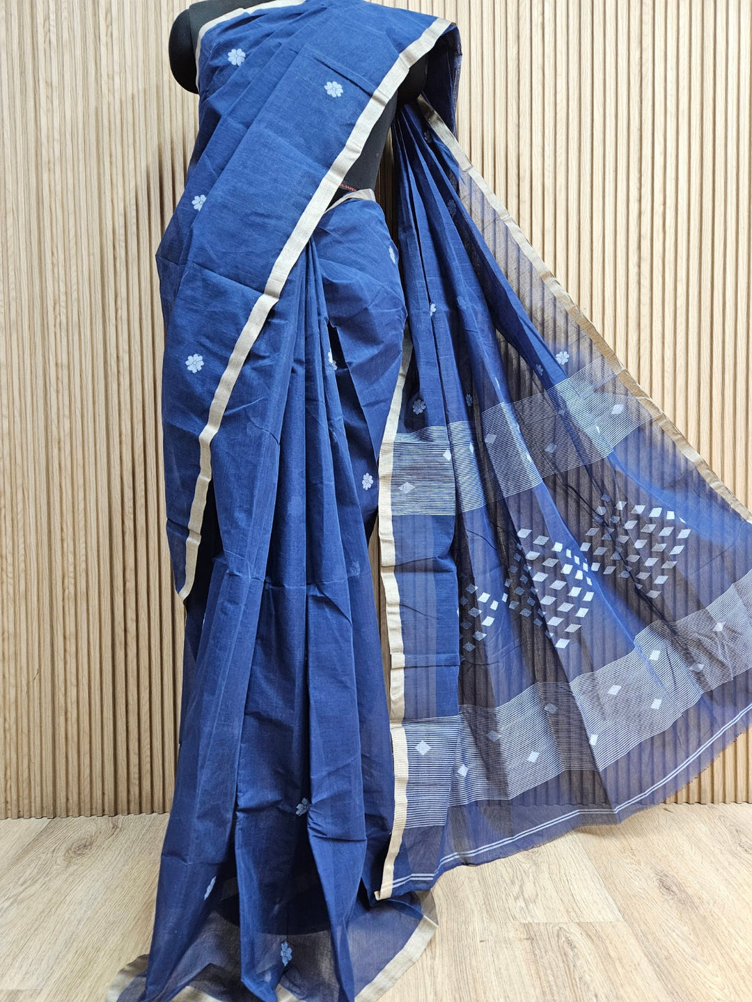Blue & White Handloom Handwoven Cotton Jamdani saree Balaram Saha