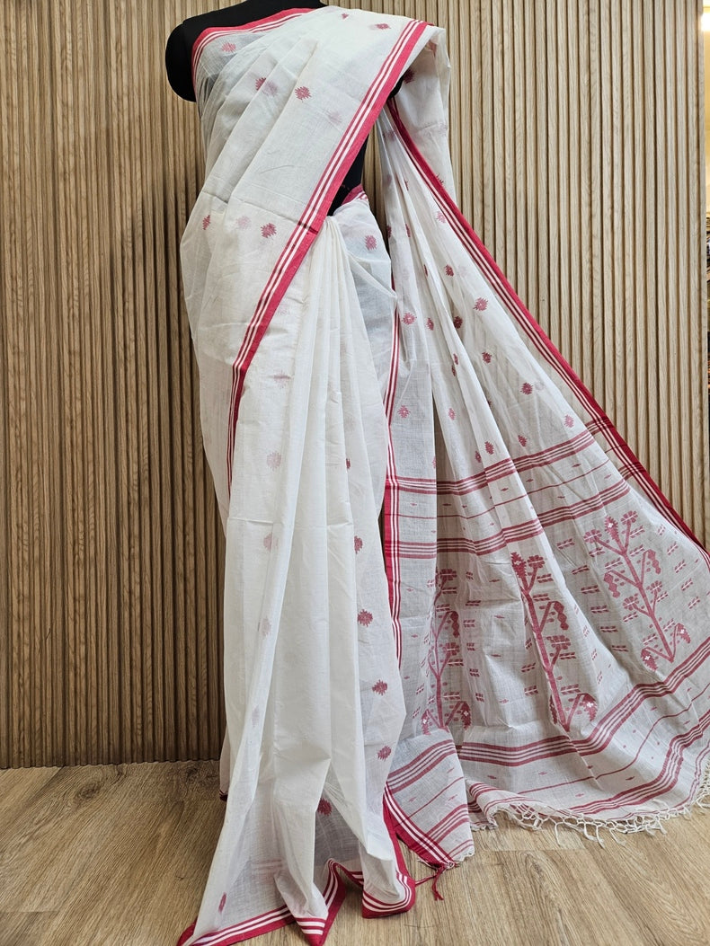 Off-White & Red Handloom Traditional Cotton Jamdani Saree Balaram Saha