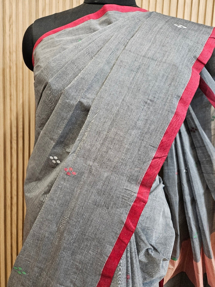 Grey & Red Handloom Handwoven Traditional Cotton Jamdani Saree Balaram Saha