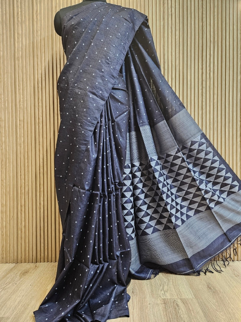 Indigo Blue Handloom Tussar Silk Jamdani Saree by Balaram Saha Balaram Saha