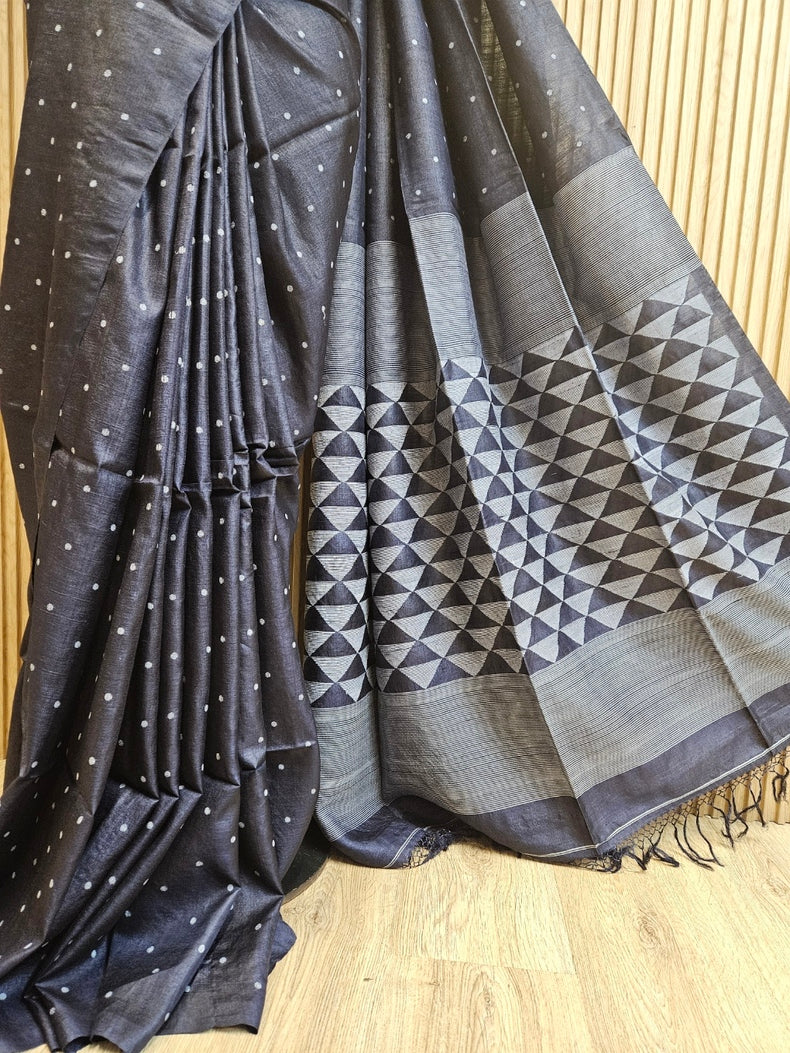 Indigo Blue Handloom Tussar Silk Jamdani Saree by Balaram Saha Balaram Saha