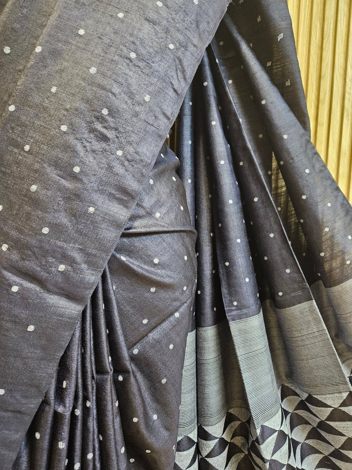 Indigo Blue Handloom Tussar Silk Jamdani Saree by Balaram Saha Balaram Saha
