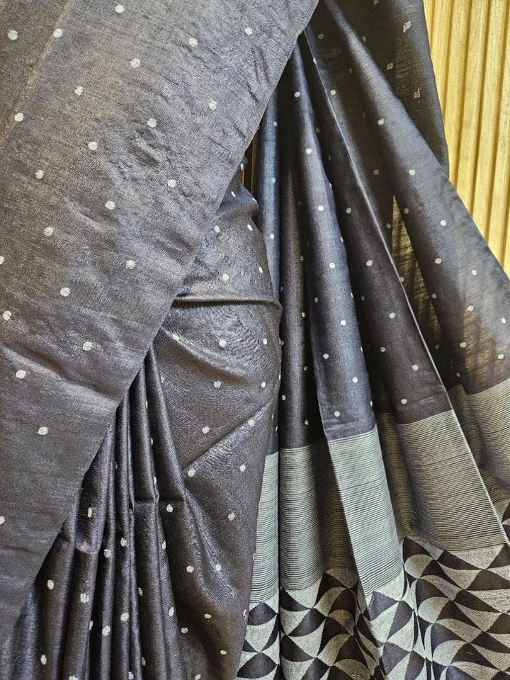 Indigo Blue Handloom Tussar Silk Jamdani Saree by Balaram Saha Balaram Saha