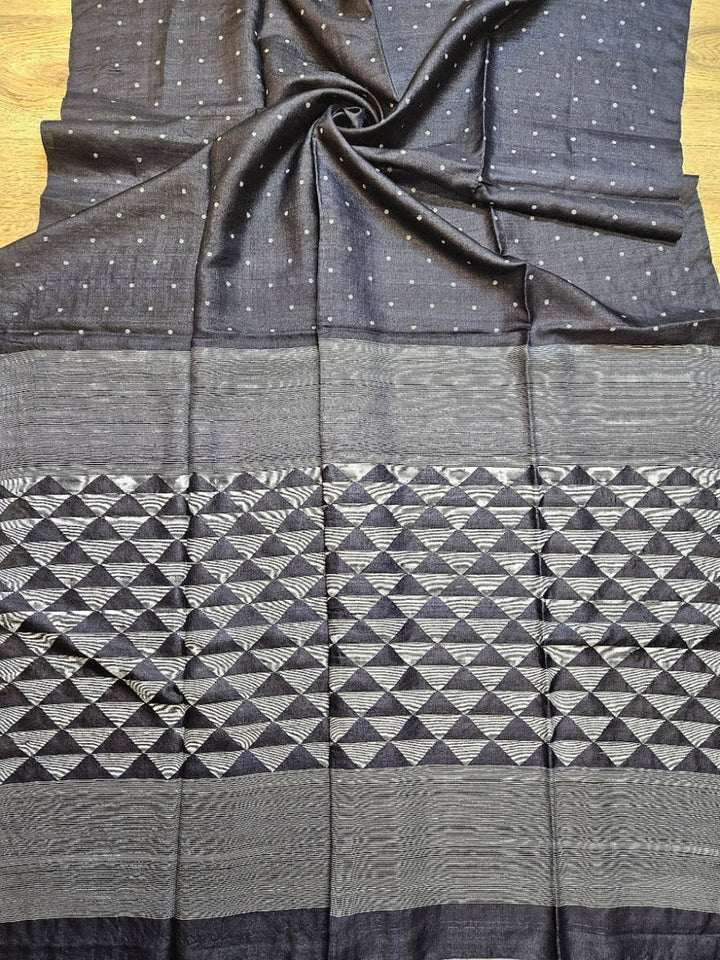Indigo Blue Handloom Tussar Silk Jamdani Saree by Balaram Saha Balaram Saha