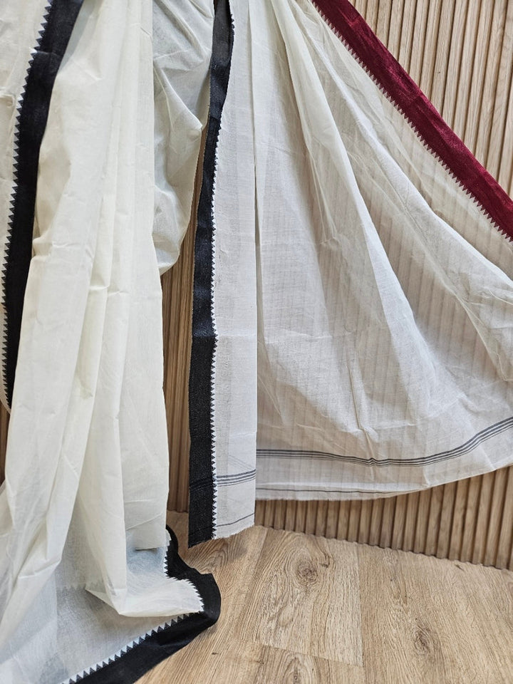 Off-White Traditional Handloom Maroon & Black Ganga Jamuna Cotton Saree Balaram Saha