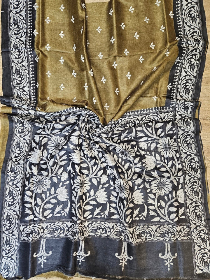 Balaram Saha: Luxury Meets Tradition - Cream & Green Pure Tussar Silk Saree with Kantha Embroidery Balaram Saha