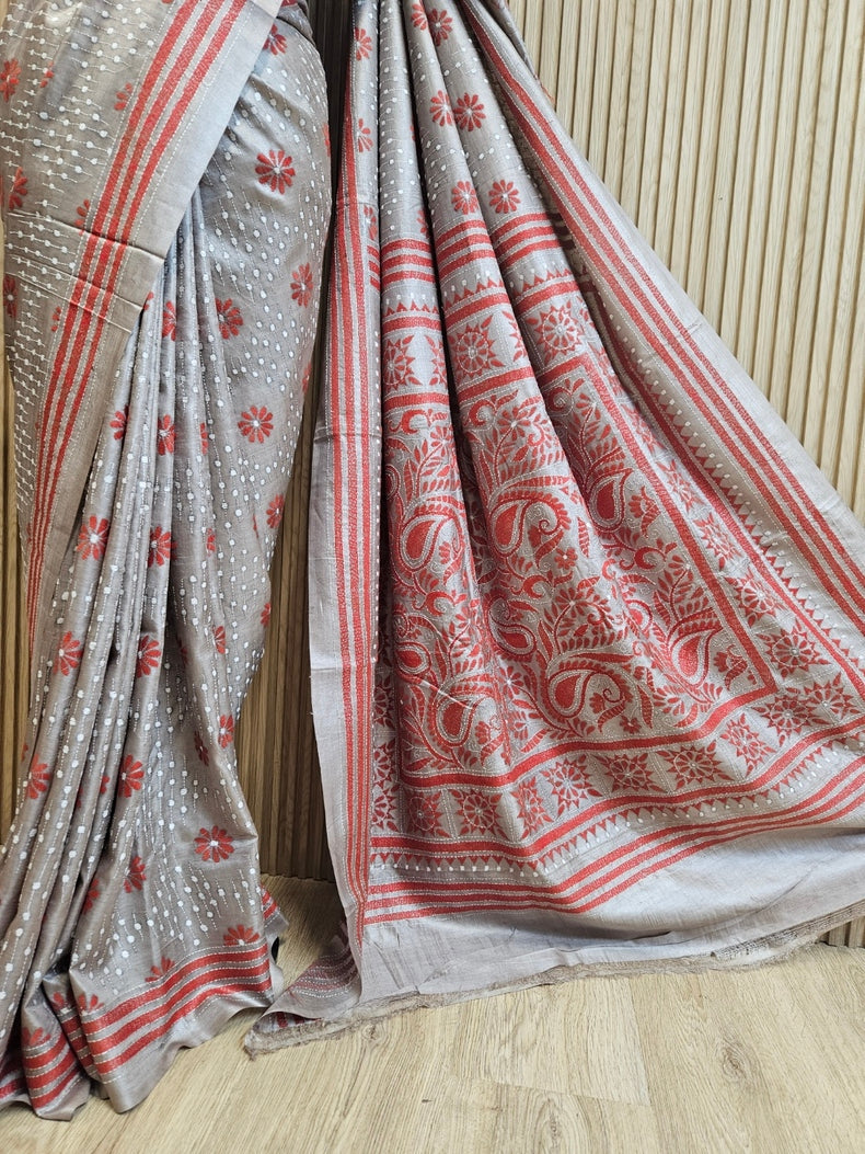 Discover the Timeless Elegance of this Exquisite Tussar Kantha Silk Saree Balaram Saha