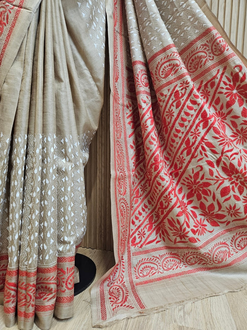 Sophisticated in Blue: Balaram Saha’s Masterpiece Kantha Tussar Silk Saree Balaram Saha