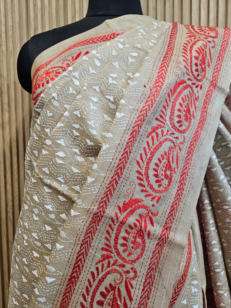 Sophisticated in Blue: Balaram Saha’s Masterpiece Kantha Tussar Silk Saree Balaram Saha