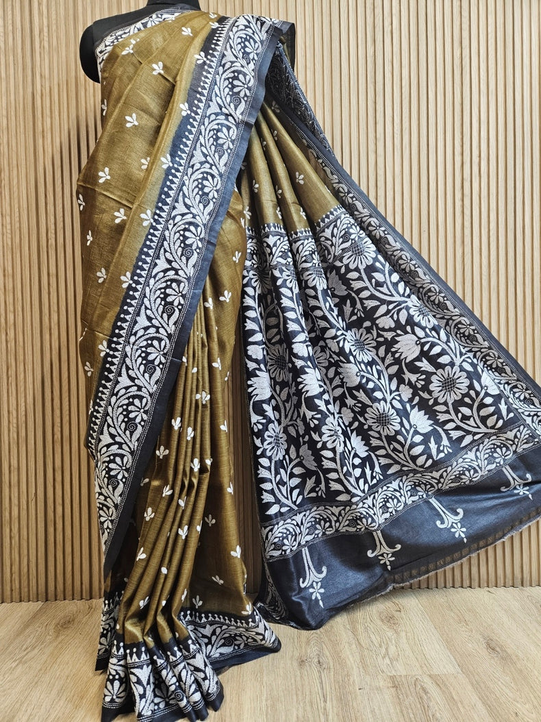 Balaram Saha: Luxury Meets Tradition - Cream & Green Pure Tussar Silk Saree with Kantha Embroidery Balaram Saha
