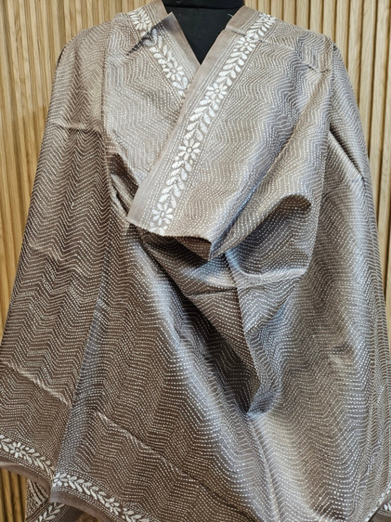 Brown & White Premium Tussar Silk HandStitch Kantha Dupatta Balaram Saha