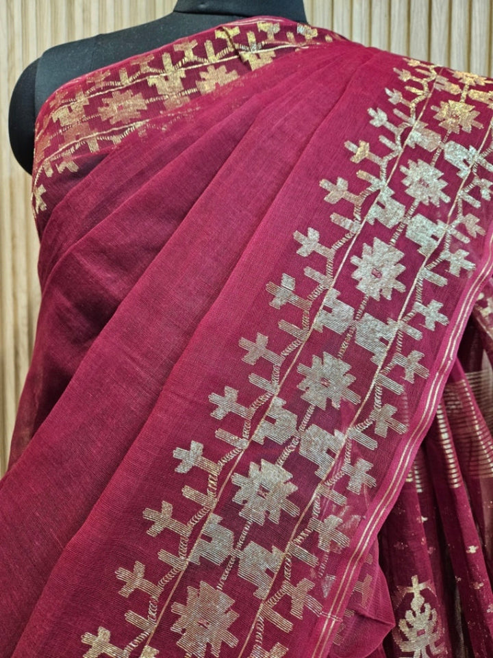 Experience Luxury Present By Balaram Saha : Maroon & Gold Handwoven Jamdani Saree Balaram Saha