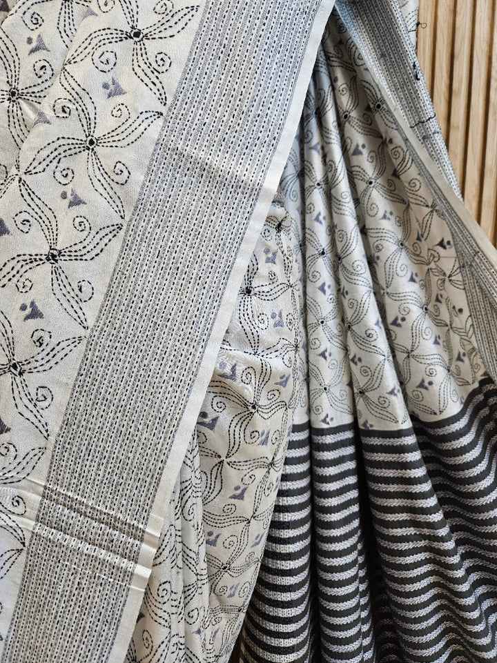 Discover the Timeless Elegance of this Exquisite  Kantha Silk Saree Balaram Saha