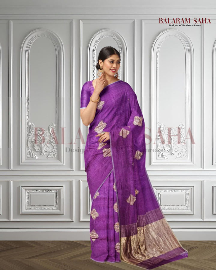 Magenta and Golden Zari Soft Handwoven Muslin Silk saree