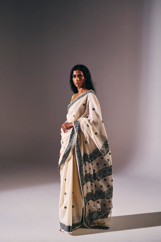 Off-White Soft Handloom Cotton Saree With Black Border Balaram Saha
