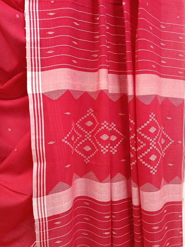 Balaram Saha Red & White Handloom Cotton Jamdani Saree - handloom saree, jamdani saree, jamdani sarees, cotton jamdani saree, jamdani cotton saree, handloom cotton saree, balaram saha online, jamdani saree online, soft jamdani saree, dhakai jamdani saree, dhakai jamdani saree, Jamdani Border Saree, handloom saree, https://www.springer.com/in
