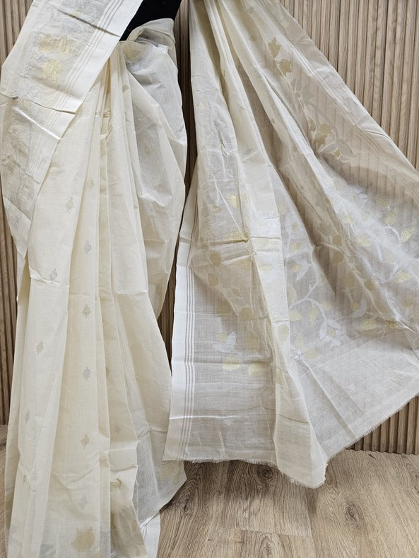Balaram Saha’s Exclusive Off-White Fine Cotton Jamdani Saree -  (handloom saree, jamdani saree, jamdani sarees, cotton jamdani saree, jamdani cotton saree, handloom cotton saree, balaram saha online, jamdani saree online, soft jamdani saree, dhakai jamdani saree, dhakai jamdani saree, Jamdani Border Saree, handloom saree, balaram saha saree, balaram saha gariahat)

www.twitter.com