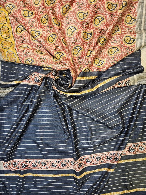 Balaram Saha’s Signature: Black & Mustard Handloom Ghichha Tussar Printed Silk Saree - (handloom saree, silk saree, handloom silk saree, balaram saha online, silk sarees, silk handloom saree, bengal handloom sarees, pure silk, silk saree online, tussar silk saree, tussar silk, bengali silk saree)
https://www.20minutos.es/