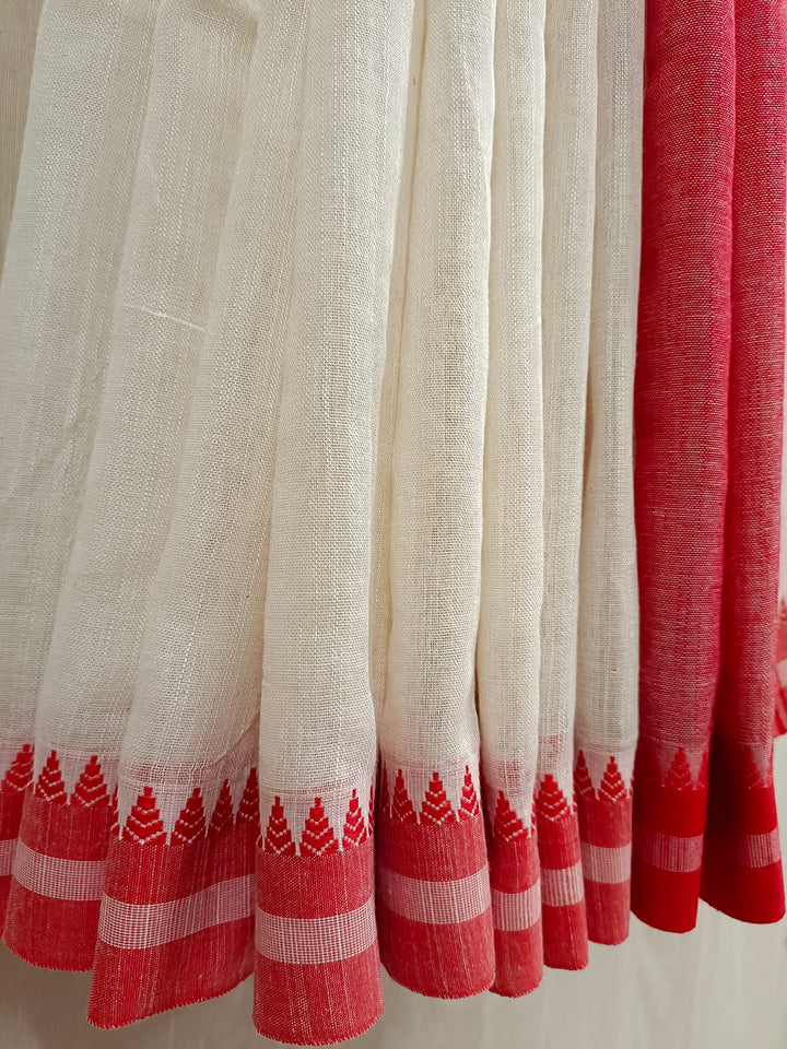 Balaram Saha’s Signature: Off-White Soft Cotton Saree with Woven Border -  (cotton saree, handloom cotton saree, balaram saha online, handloom sarees, balaram saha handloom saree store photos, balaram saha handloom saree store, cotton handloom saree, pure cotton, cotton saree for women, cotton saree online)