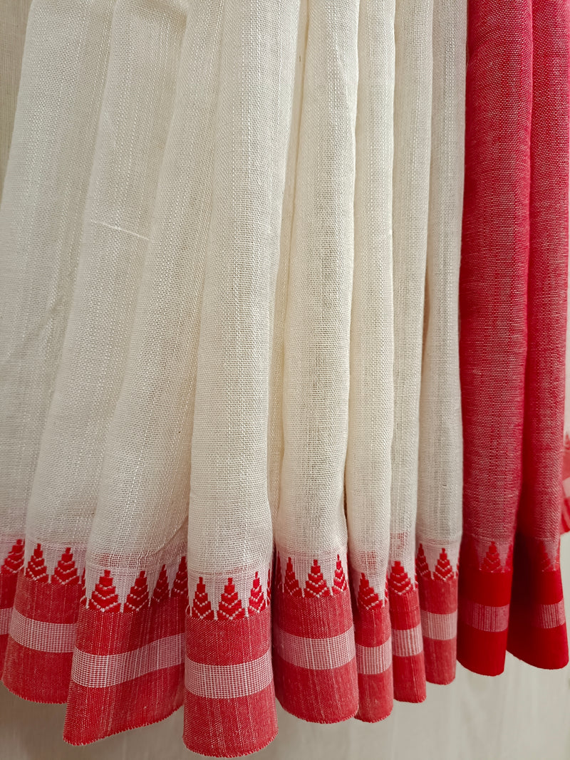 Balaram Saha’s Signature: Off-White Soft Cotton Saree with Woven Border -  (cotton saree, handloom cotton saree, balaram saha online, handloom sarees, balaram saha handloom saree store photos, balaram saha handloom saree store, cotton handloom saree, pure cotton, cotton saree for women, cotton saree online)
