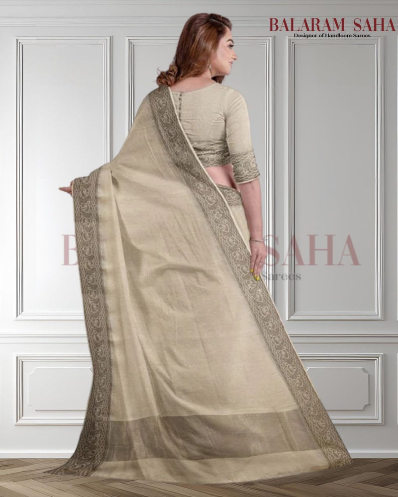 Soft Handloom Silk Saree With Woven Zari Border by Balaram Saha - (handloom saree, Zari border, silk saree, handloom silk saree, balaram saha online, silk sarees, silk handloom saree, bengal handloom sarees, pure silk, silk saree online, bengali silk saree)  https://issuu.com/