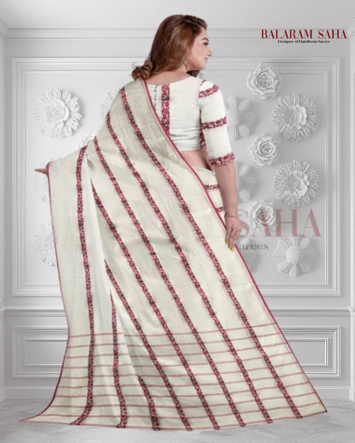 Balaram Saha's White & Red Cotton Saree - cotton sarees, balaram saha online, latest handloom cotton sarees, cotton handloom saree, kolkata cotton saree, pure cotton, white cotton saree,cotton saree collection, bangladeshi cotton saree, saree cotton saree, bengal cotton sarees in Kolkata, bengali cotton saree, cotton saree with border, cotton saree online  
