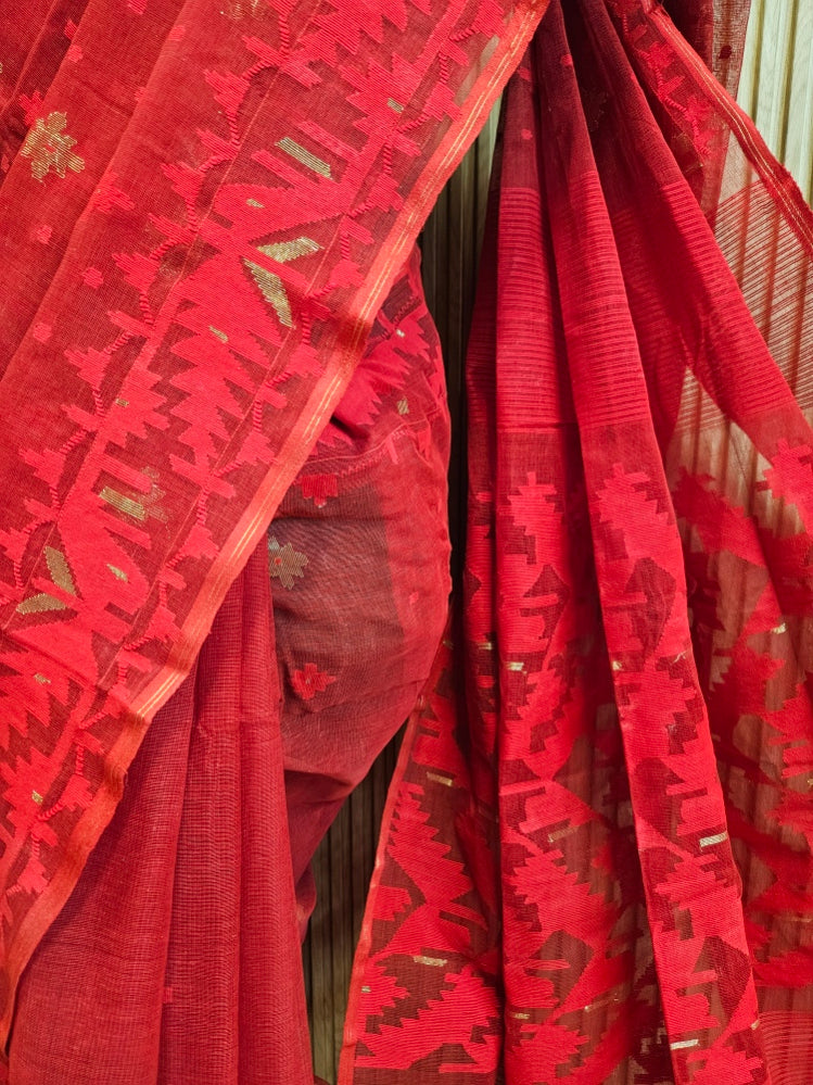 Balaram Saha: Contemporary Classic: Red and Orange Bangladesh Silk Jamdani Saree Balaram Saha