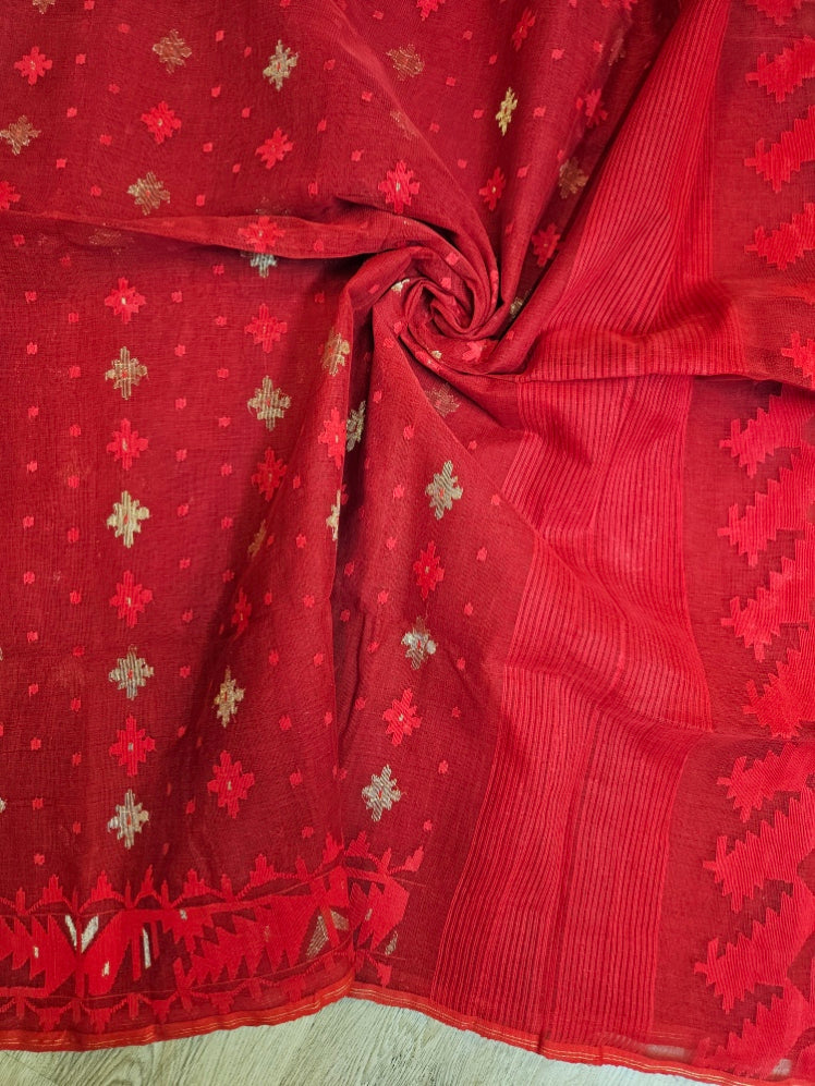 Balaram Saha: Contemporary Classic: Red and Orange Bangladesh Silk Jamdani Saree Balaram Saha