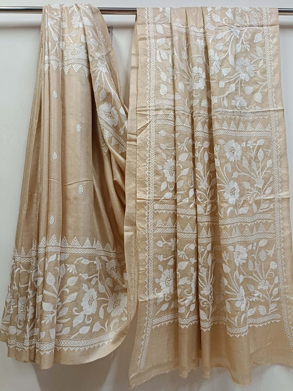 Beige & White Premium Gachhi Tussar Silk Handstitch Kantha Saree - (handloom saree, silk saree, handloom silk saree, balaram saha online, silk sarees, balaram saha handloom saree store, silk handloom saree, bengal handloom sarees, pure silk, tussar silk saree, silk saree online, tussar silk)    https://www.disney.in/