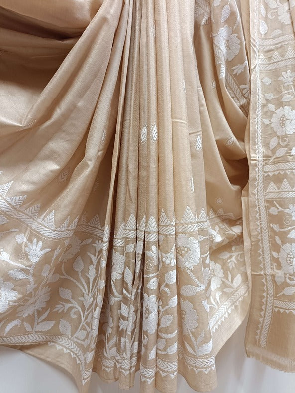 Beige & White Premium Gachhi Tussar Silk Handstitch Kantha Saree - (handloom saree, silk saree, handloom silk saree, balaram saha online, silk sarees, balaram saha handloom saree store, silk handloom saree, bengal handloom sarees, pure silk, tussar silk saree, silk saree online, tussar silk)