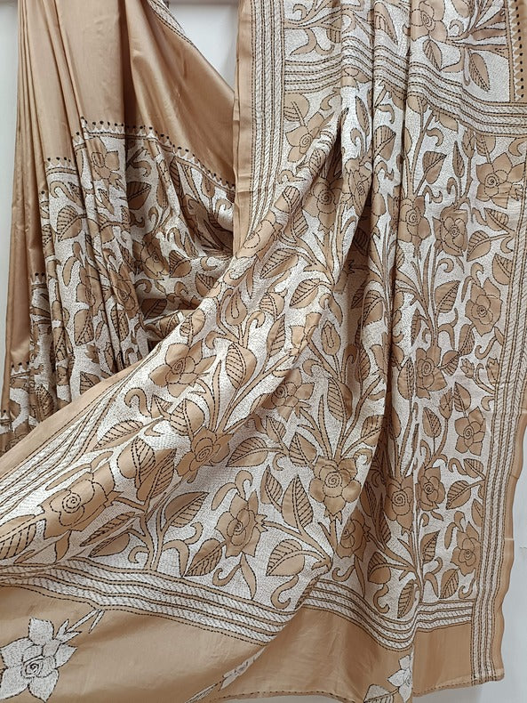 Beige & White Premium Pure Silk Handstitch Kantha Saree - (handloom saree, silk saree, handloom silk saree, balaram saha online, silk sarees, balaram saha handloom saree store, silk handloom saree, bengal handloom sarees, pure silk, tussar silk saree, silk saree online)   https://www.calameo.com/