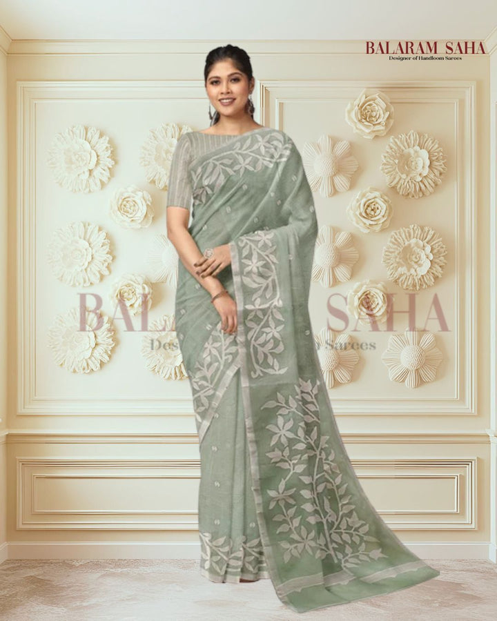 Cotton Dhakai Saree by Balaram Saha – Green &amp; White Elegance